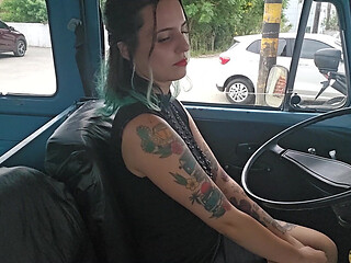 I Missed the Meeting Time Because the Kombi Stopped at the Gas Station - Movie