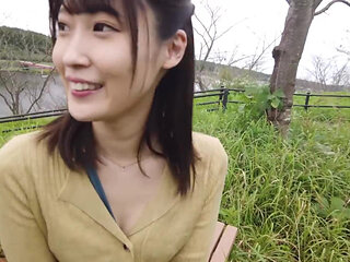 Anywhere Gulp-a Stunning Reception Muse Turns Exposure Into Her Signature Move Chapter-1