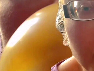 Asmr Bubble Gum - Asmr, Bubble Gum Fetish, Eye Glasses Fetish, Lip Fetish