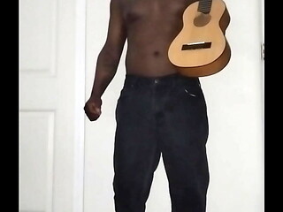 Continuing singing and dancing for free 4