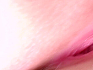 Chubby MILF Masturbation After Sunbathing on the Beach.