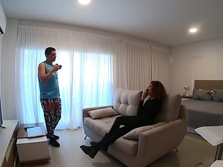 I Met an Argentinian Brunette on Tinder and We Ended up Filming Porn