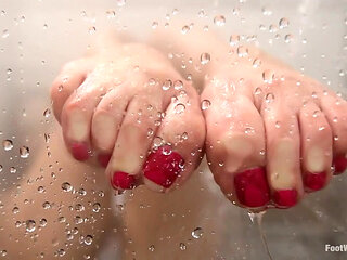 Wet Hot Lesbian Foot Worship