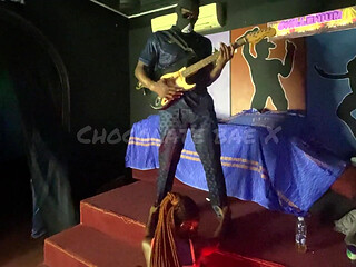 Watching This Bull Perform, Seeing the Bulge in His Pants Got Me Hot Sucked Him off Right on Stage!