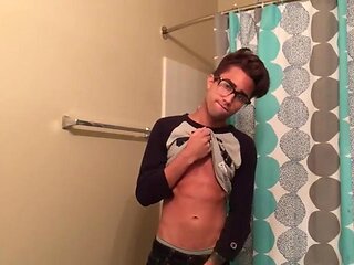 Amateur Gerald Stroking His Big Dick
