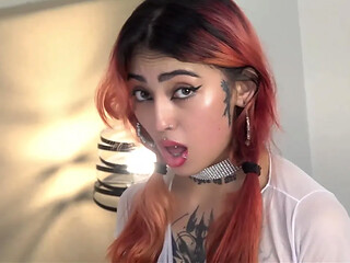 Niks Indian In Hombre Sexy Me Sorprende Masturbandome Y Decide Ayudarme Con Su Gran Pene (parte ) - Aviigail