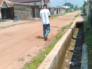 Her Ex Came to Visit Her Seeing Her Naked and His Dick Stood up