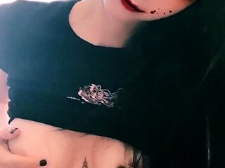 Amateur Webcam Teen Masturbates And Teases