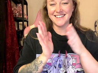 kissica video