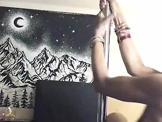 Check Out My First Practice Dance Ever on My New Pole