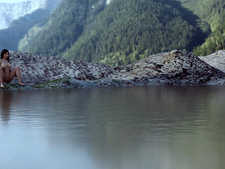 Indian girl caught while fucked riverside ( Hindi audio + moaning)