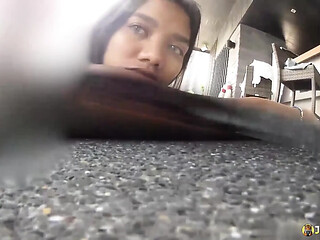 Underwater fuck with a hot Asian amateur babe