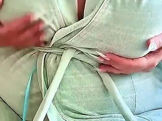 He fucked me on Snapchat while my husband was away - raw and deep in my pussy!