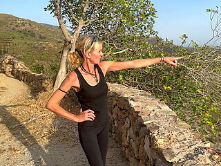 Outdoor MILF and hubby share risky blowjob
