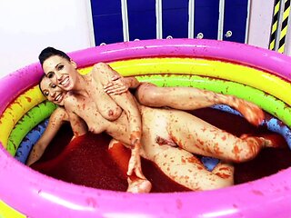 Dirty lezzie kinks cause hot chicks energized orgasms