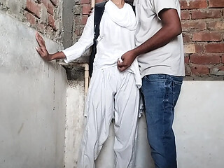 Indian Desi GF Gets Fucked On College Stairs