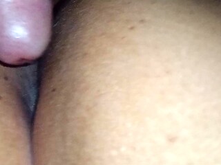 Gorda culona recibe un culo en su panocha llena de semen