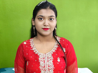 Amateur Indian housewife gets cheated on by her husband as she's alone at home.