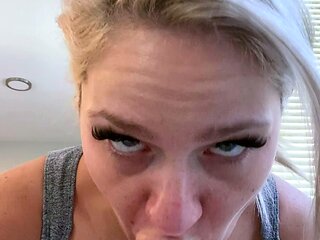 Redheaded amateur MILF with a sex toy on webcam show