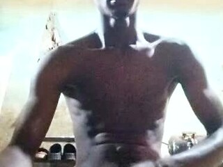 Sidi Madi Diarra +223 89 43 07 26 en plaine masturbation