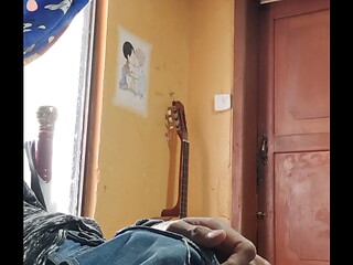 Guy just giving himself a good masturbation on his cock