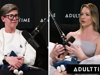 Lesbian babes caught eating pussy on podcast set