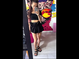 I fuck a skinny slut hard and she gets orgasms