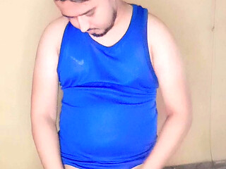 Desi lund khada hai