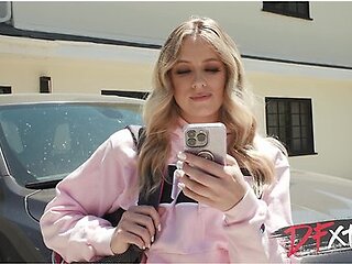 Sorority Babe BBC Pounded - River Lynn - DFXtra