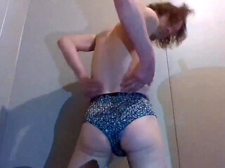 Stroking as I Show You My Puckercrackhole