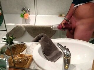 Big Donut Monster Pumping