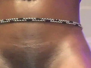 Hot Ebony Beauty Dancing Curves in Motion with Stylish Accessories