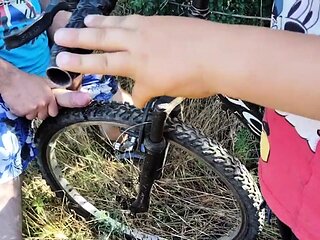 prietenul meu in freaca rota biciclete lui de penisu meu