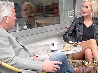 Milf Fuck Her Tinder Date, He Fucked Her Ass