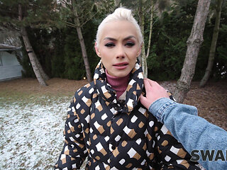 Took Shower, Got No Pussy