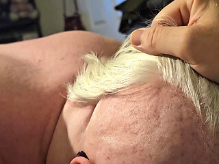 Wife gives me a bj with her new haircut