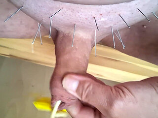 Needles and catheters