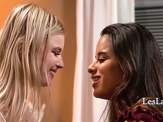 Lesbian Roommate Gets Caught - Sky Wonderland, Isabella Jules