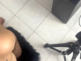 Neighbor sucks it tasty