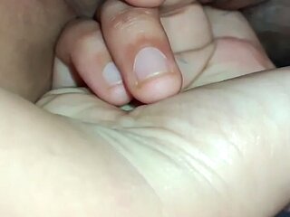 Fingering Her Pussy and Show Boobs