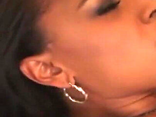 A very sexy and alluring Porsha Carrera lets her date reach his hand into her pants and rub her pussy.