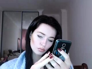 Hottest brunette solo webcam masturbation 2