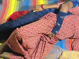 Village desi chudai khubsurat wife ki chudai chut me gaya mota land