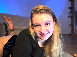 Jucielussie sitting on your face and masturbate