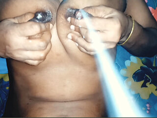 Desi house wife ki bottle sex