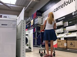Blonde amateur girl flashes ass and fuck