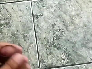 Distracted employee takes cumshot in the ass without knowing