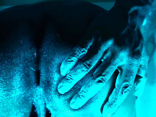 Ass Worship Hallelujah Johnson, Dr. Manhattan Break A Sweat