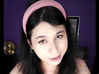 cute tgirl DaniTheCutie made her feet all filthy and dirty for her feet loving fans