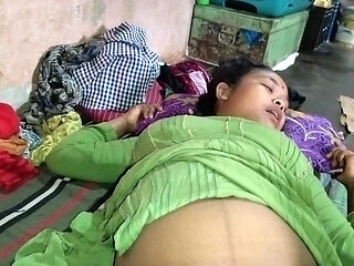 Frist Time Hand Job with Wife Omg